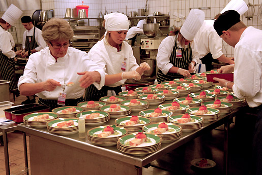 Top 10 Ways to Reduce Kitchen Labor Without Sacrificing Quality